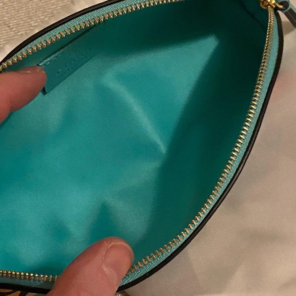 LAST CHANCE New Luxury Gucci pencil case - authentic! With dust bag - Picture 12 of 13